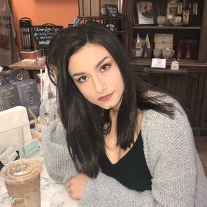 Meet your Posher, Ashely